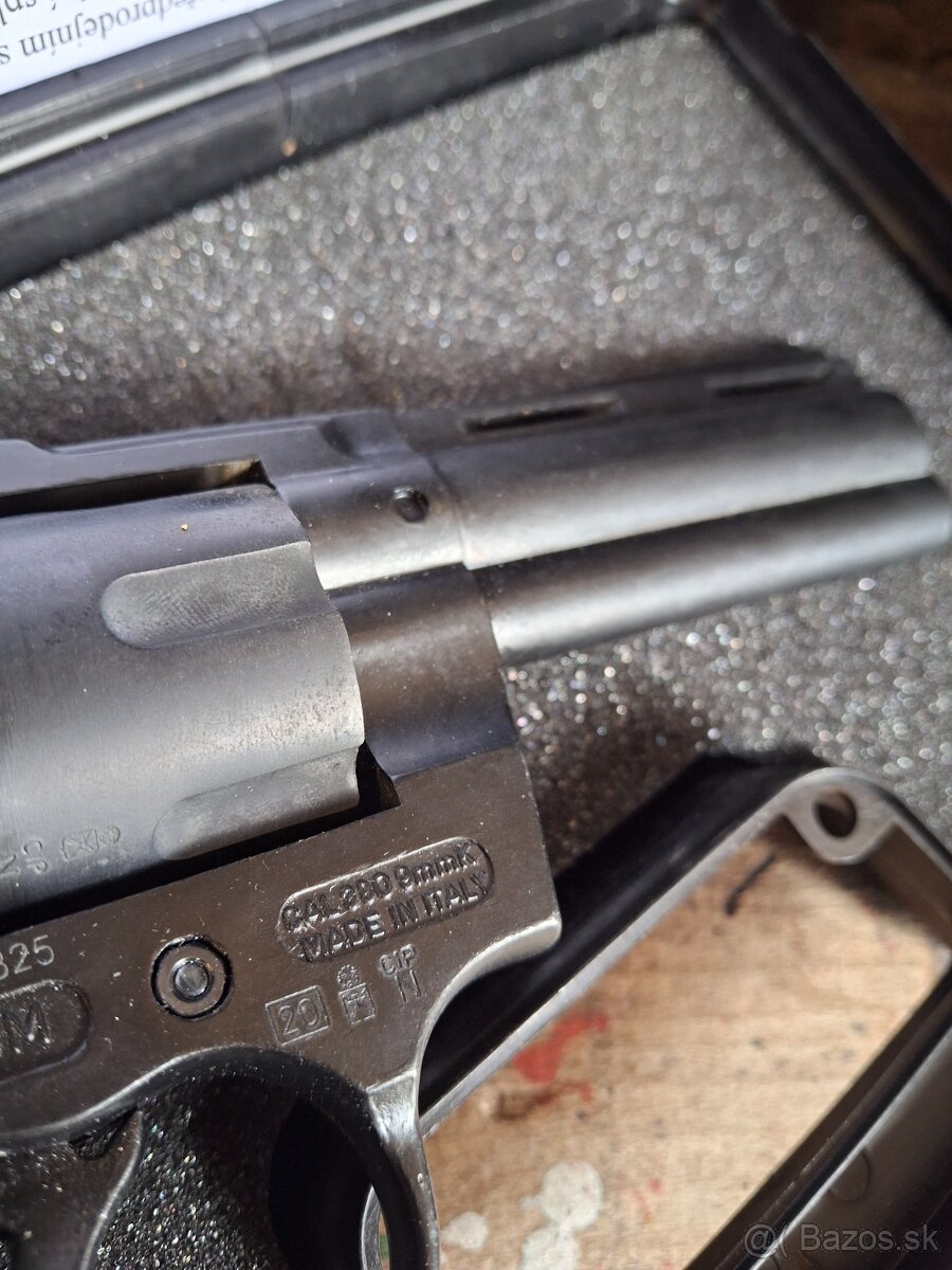 Predám expanznú zbraň revolver bruni magnum cal 380 9mmk