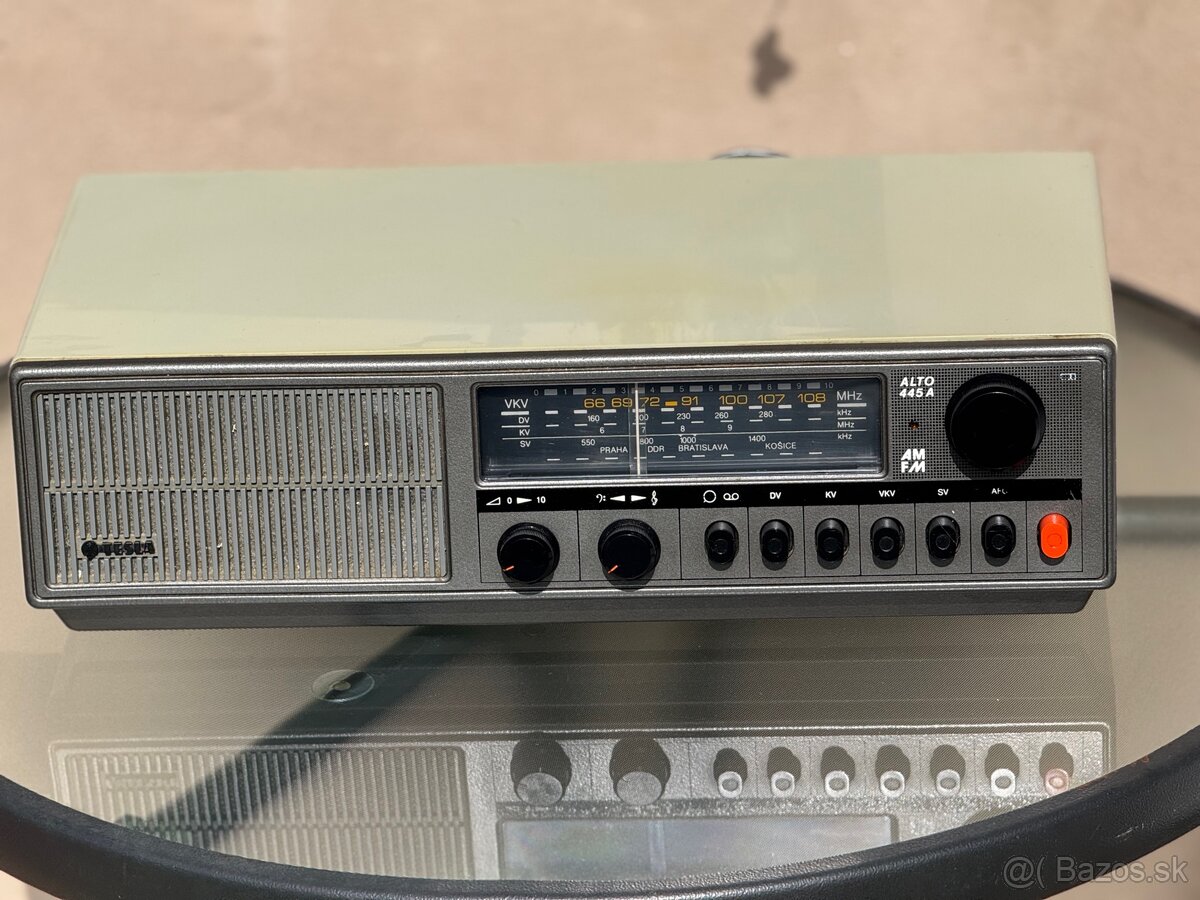 Predam Tesla Alto 445A