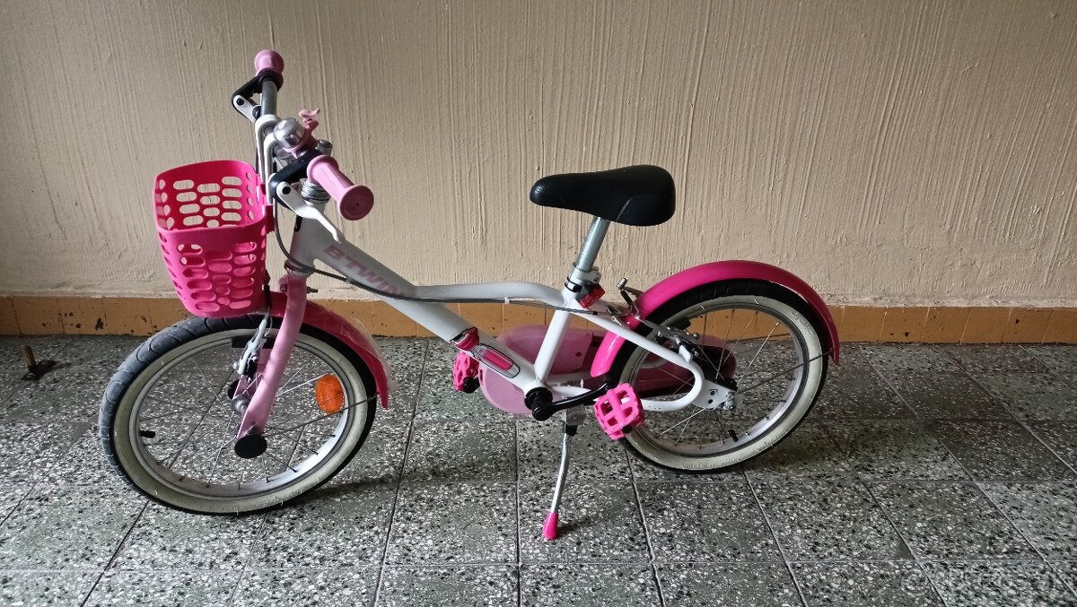 detsky bicykel b-twin docto girl 500 16 palcove kolesa