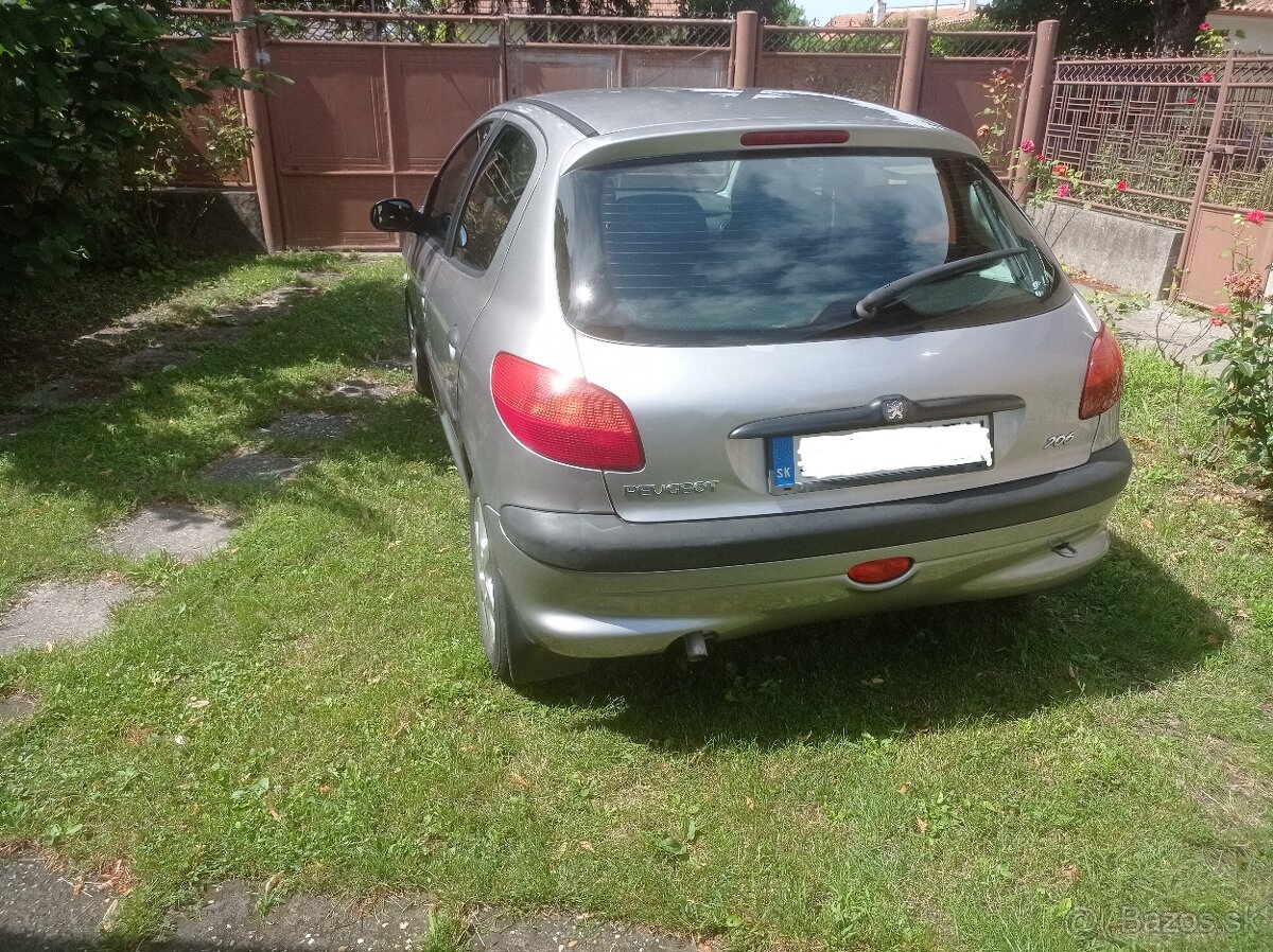 Predám Peugeot 206, 1.4 i