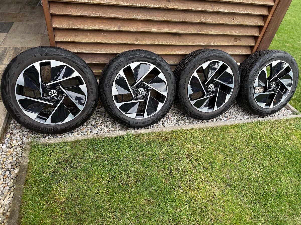 Volkswagen Id3 East Dery Alu kola 215/55/18 7,5jx18 ET50