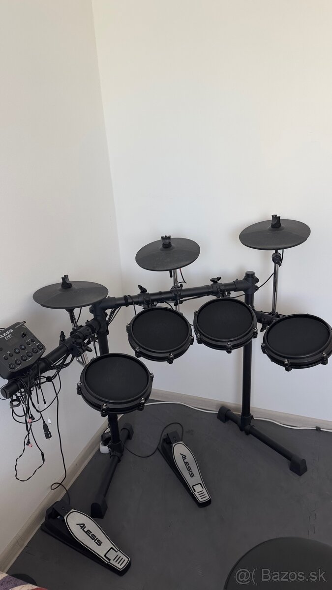 Alesis Turbo Mesh bicie