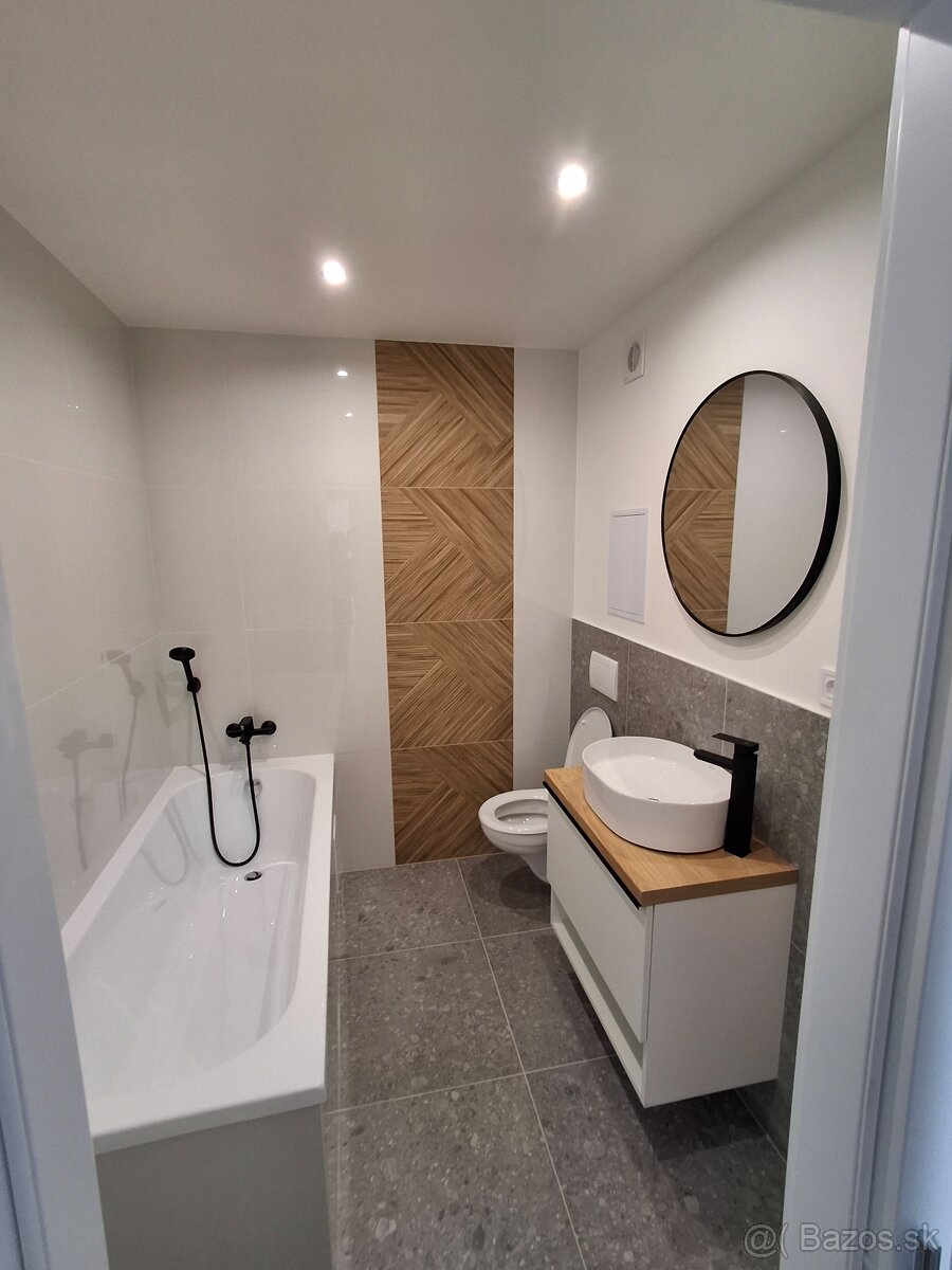 The apartment 1,5 rooms neer Aupark in the center