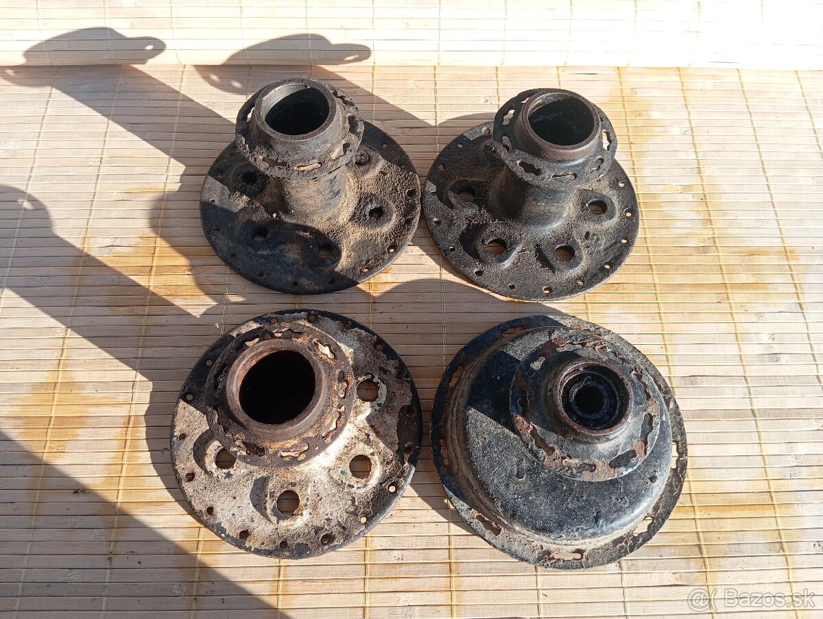 Predám stredy kolies na čz 125/150 c