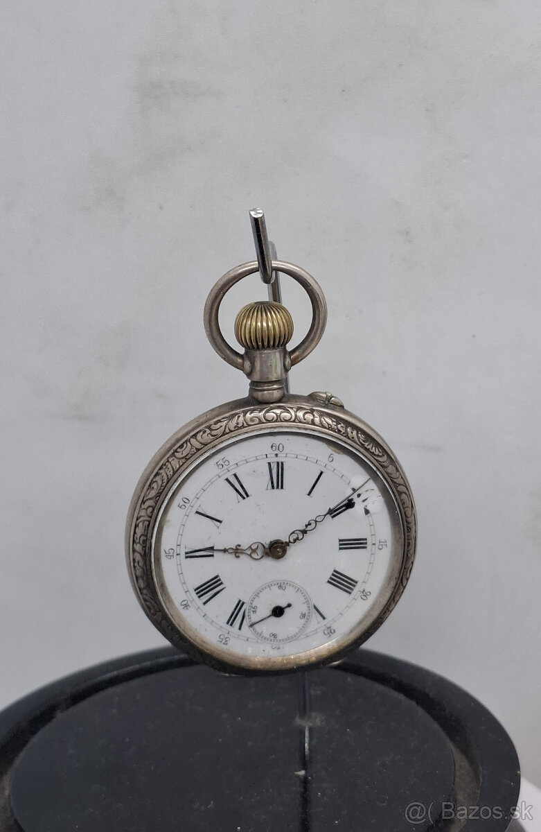 Predám starožitné strieborné vreckové hodinky No. 78395
