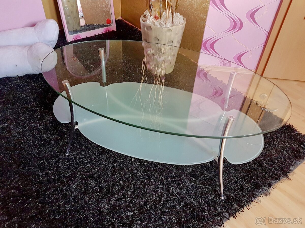 Konferenčný stolík