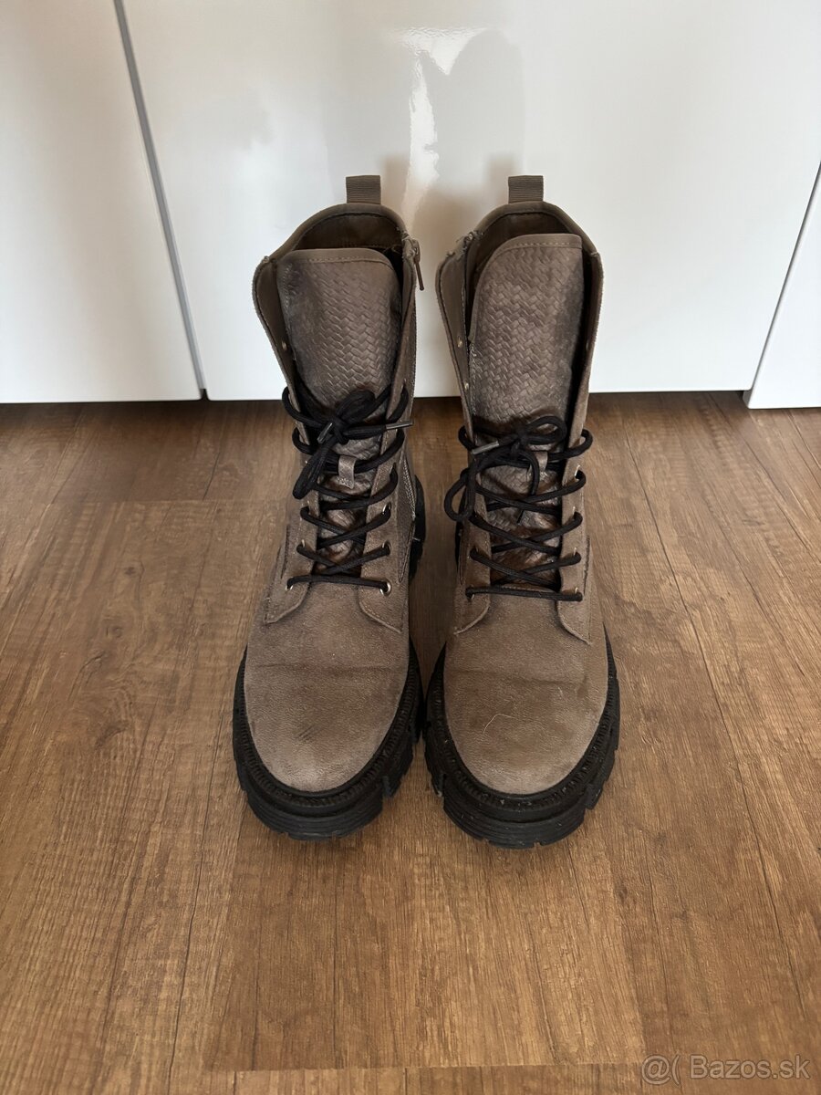 Dámske topánky č. 41