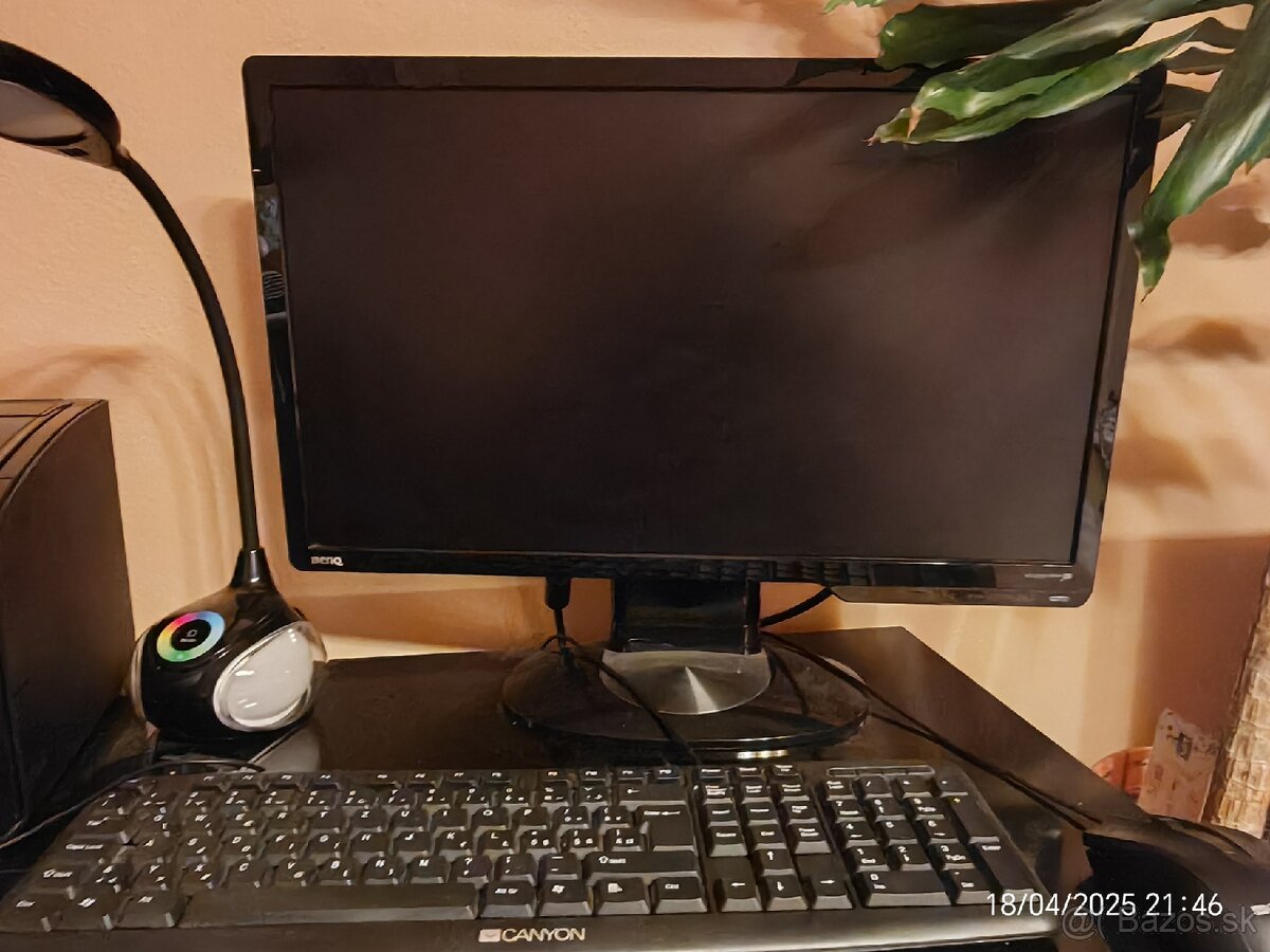 HP Workstation Z420 8jadro, 64gb