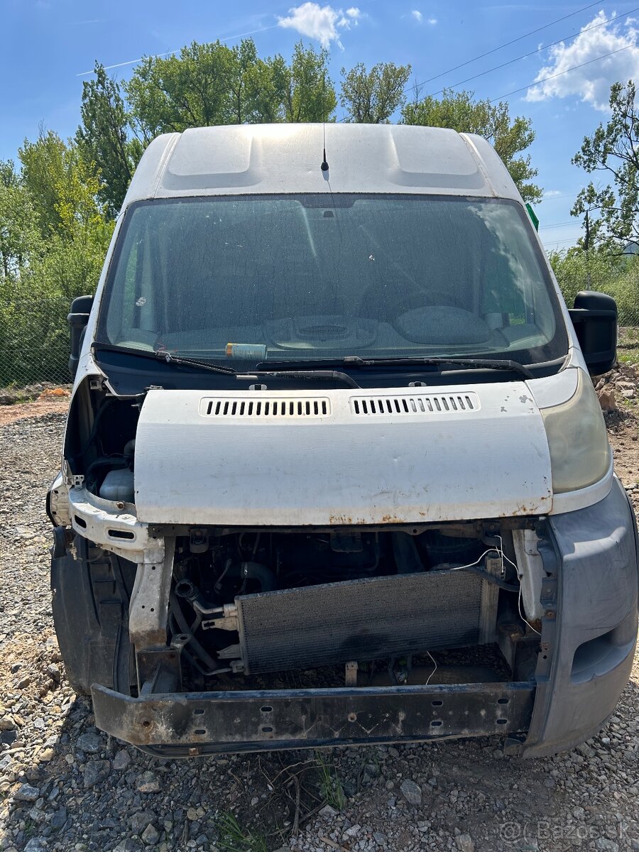 Peugeot boxer