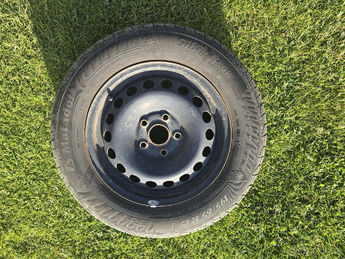 195/65 R15 T zimné pneu na diskoch 6jx15 H2 ET47