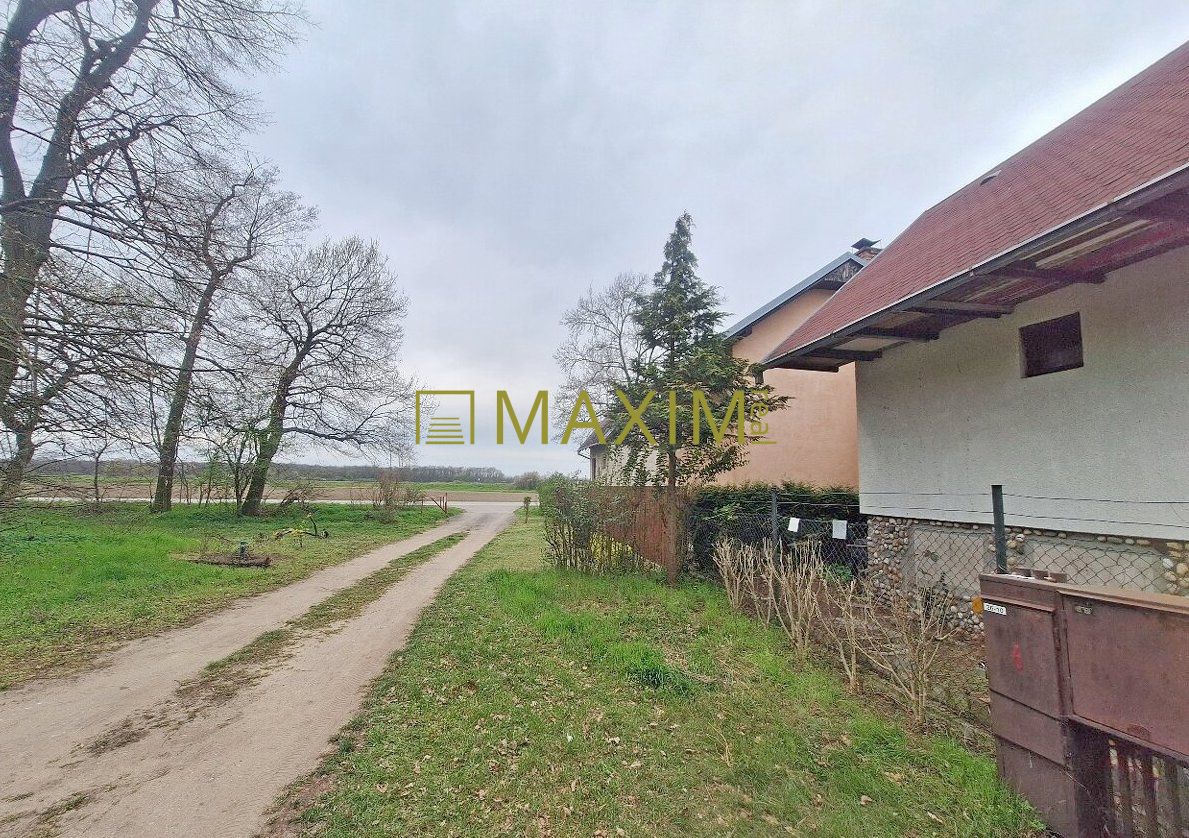 Výhodná cena Ponúkame chatu v Jakubove , kúsok od jazera