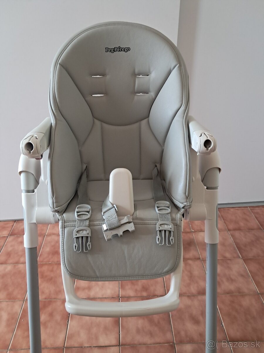 Stolička na kŕmenie