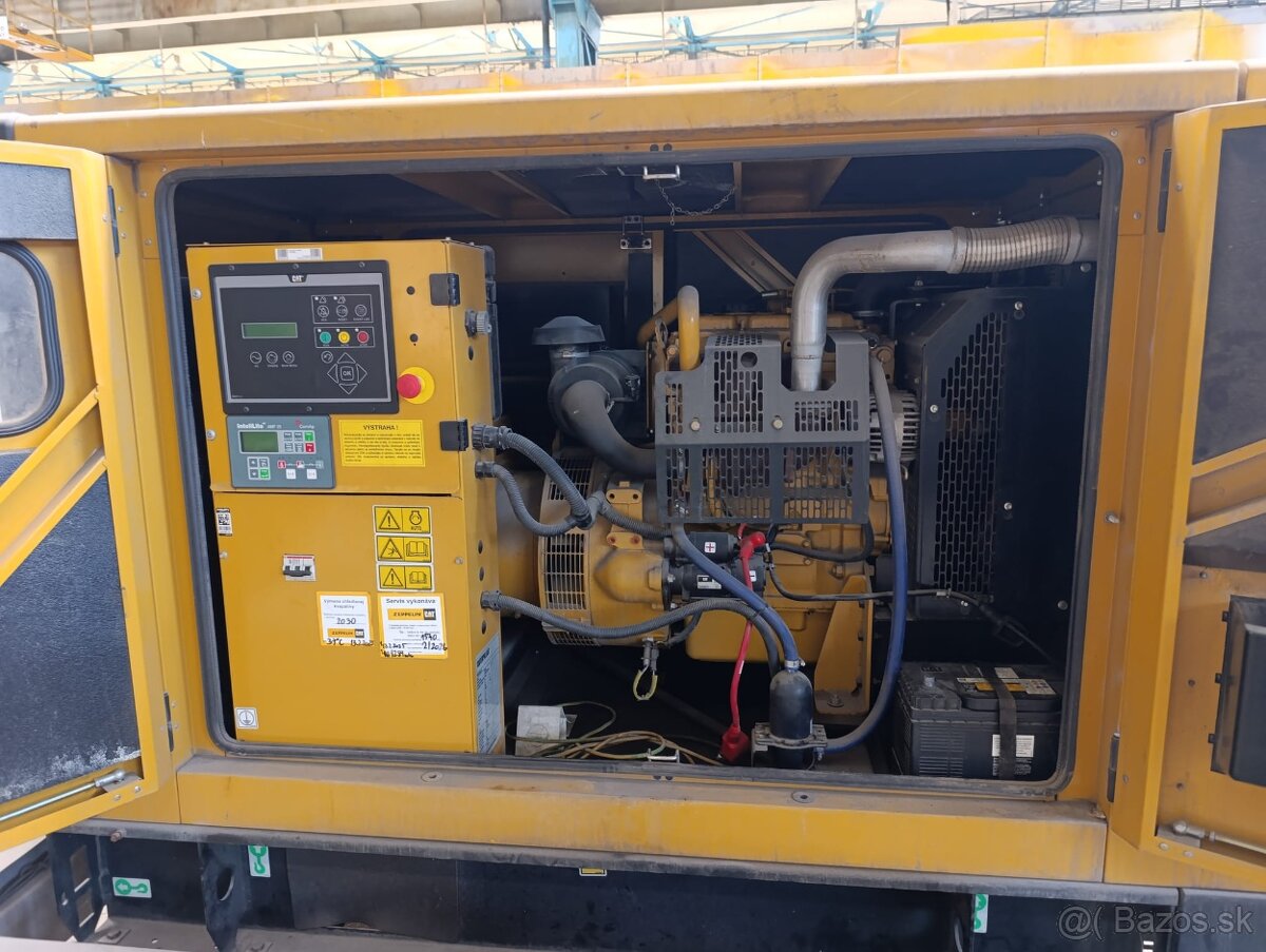 Caterpillar Model DE65E0