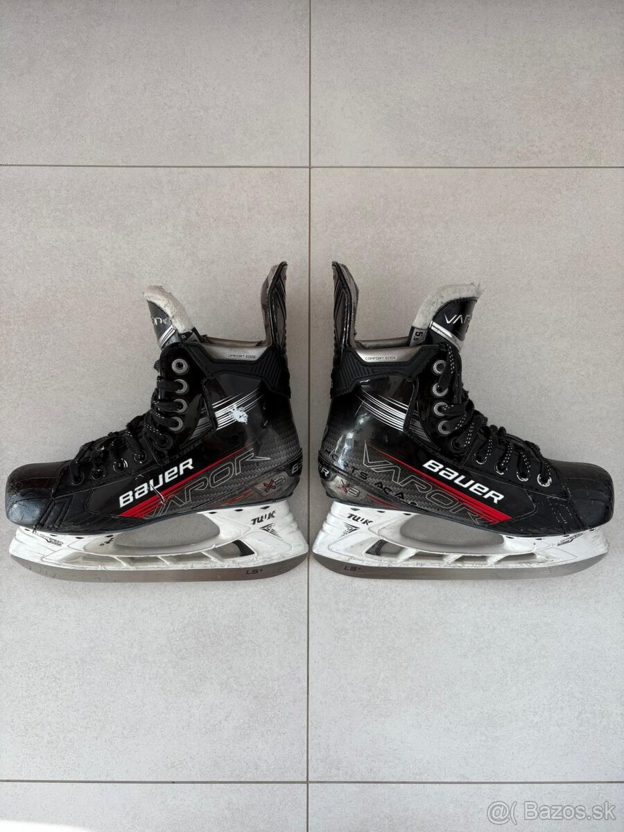 Predám Bauer Vapor X3 korčule.