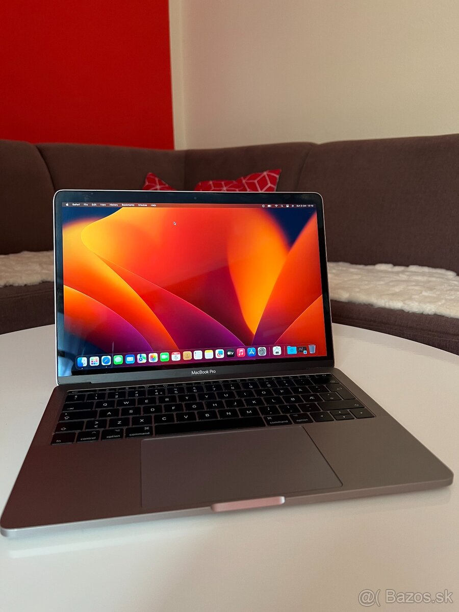 MacBook Pro 13" 2017 - 16GB RAM 512GB SSD