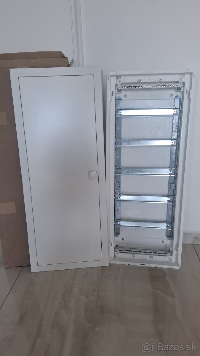 Predam nevyuzity 70 modulovy elektro rozvadzac