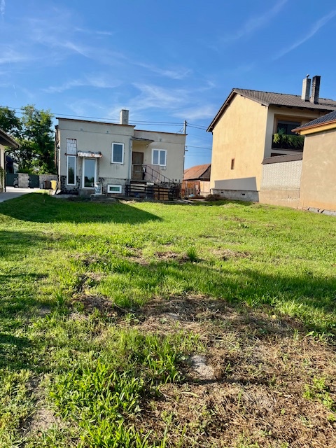 2-generačný dom v Branči so všetkými inžinierskymi sieťami