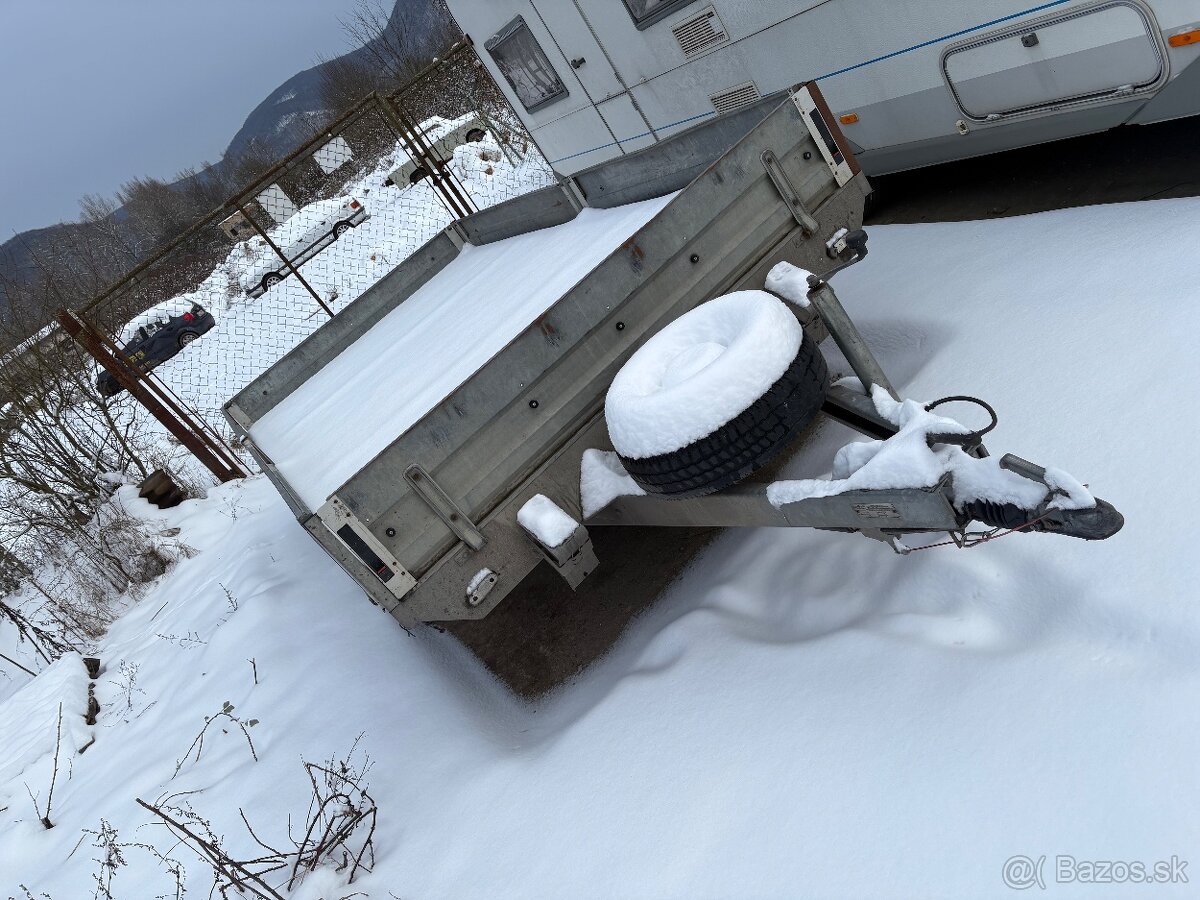 Prívesný vozík Unikol