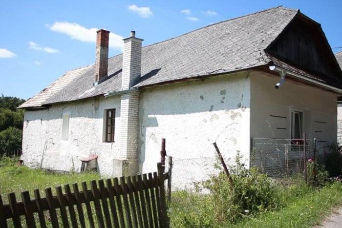 ALL INCLUSIVE l NA PREDAJ STARŠÍ 4 IZBOVÝ RODINNÝ DOM, TRSTI
