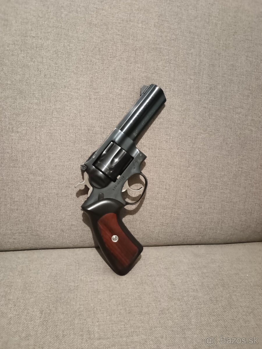 Revolver Ruger GP100 kaliber 357 Magnum