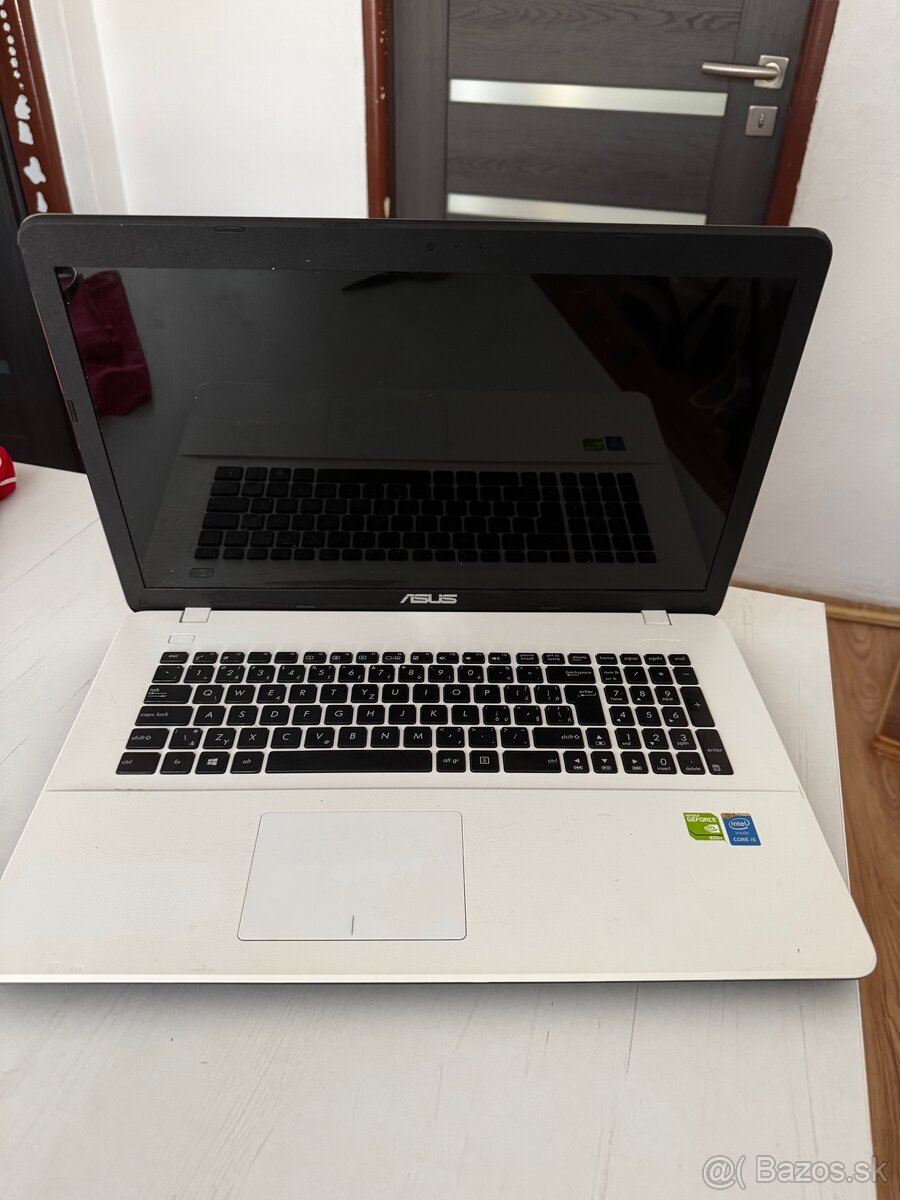 ASUS X751LJ