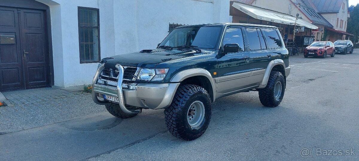 Nissan y61