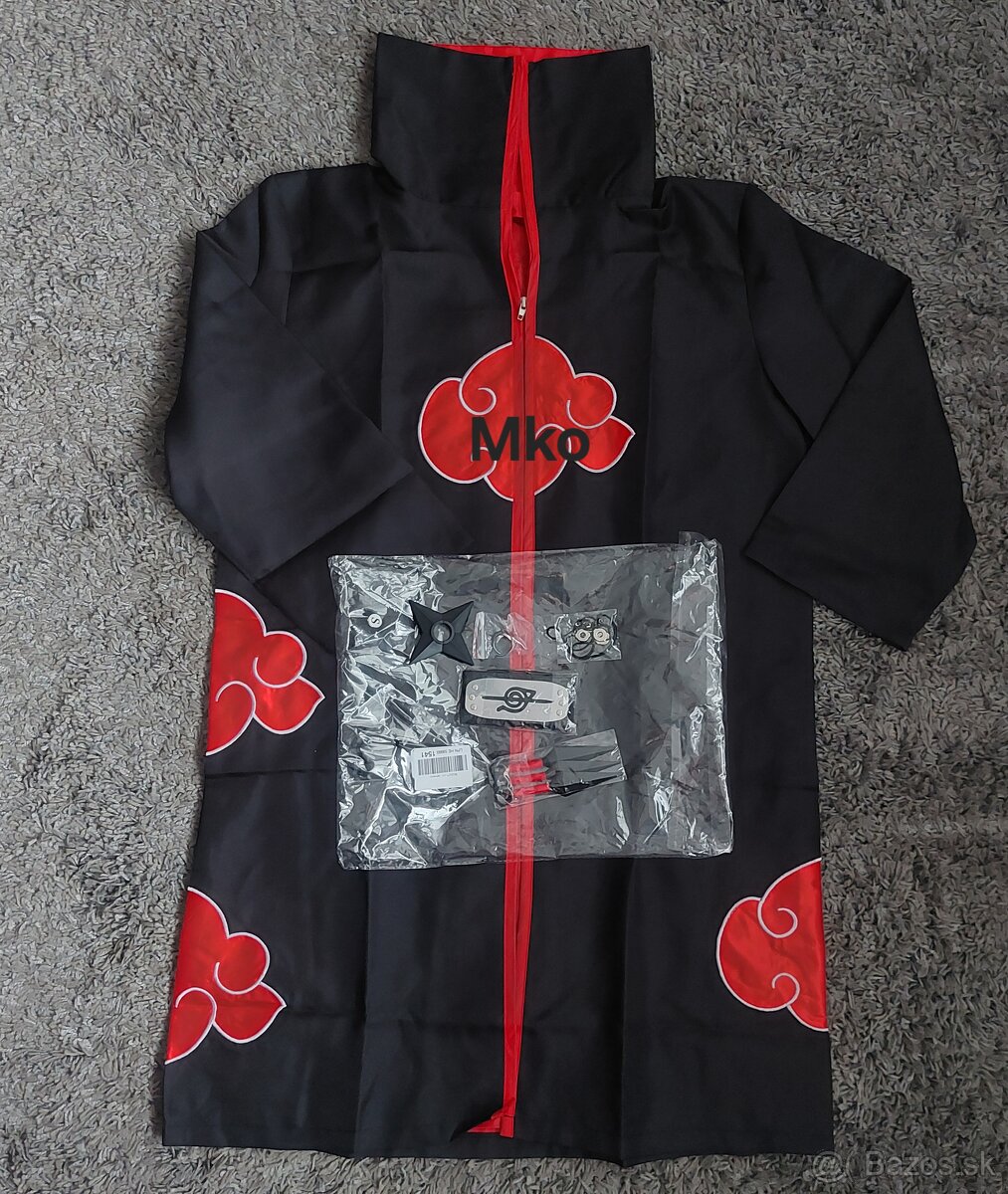 Cosplay kostým s doplnkami