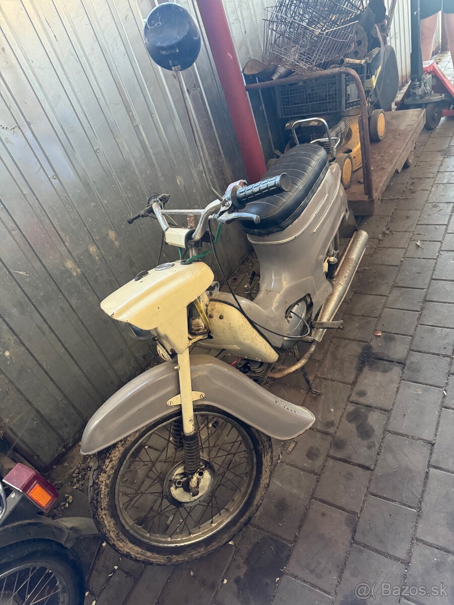 Predám jawa pionier