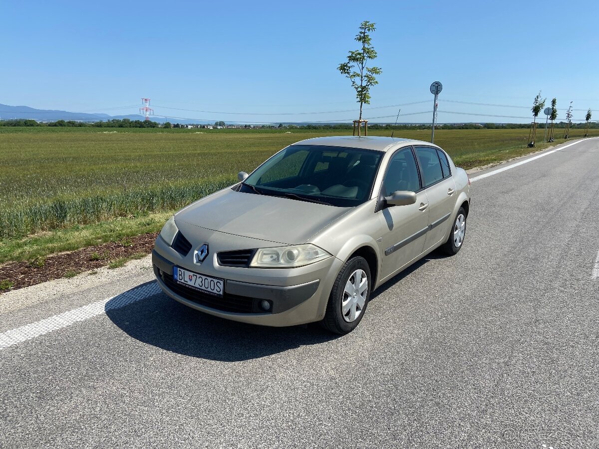 RENAULT MEGANE 1.4i 16V