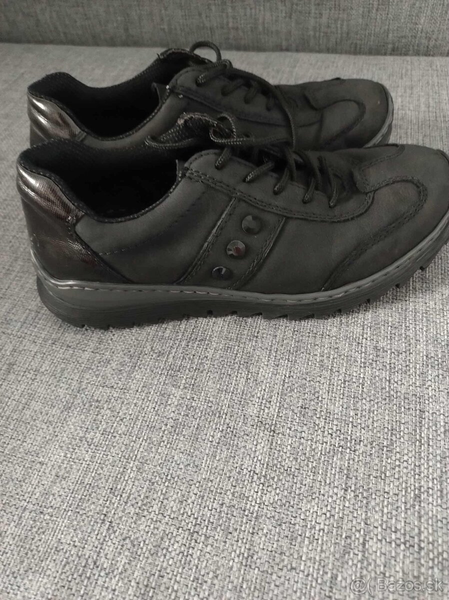 Rieker kožené tenisky 37