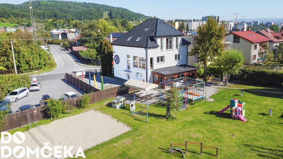 DO DOMČEKA | Priestranná vila v komplexe so štedrým pozemkom