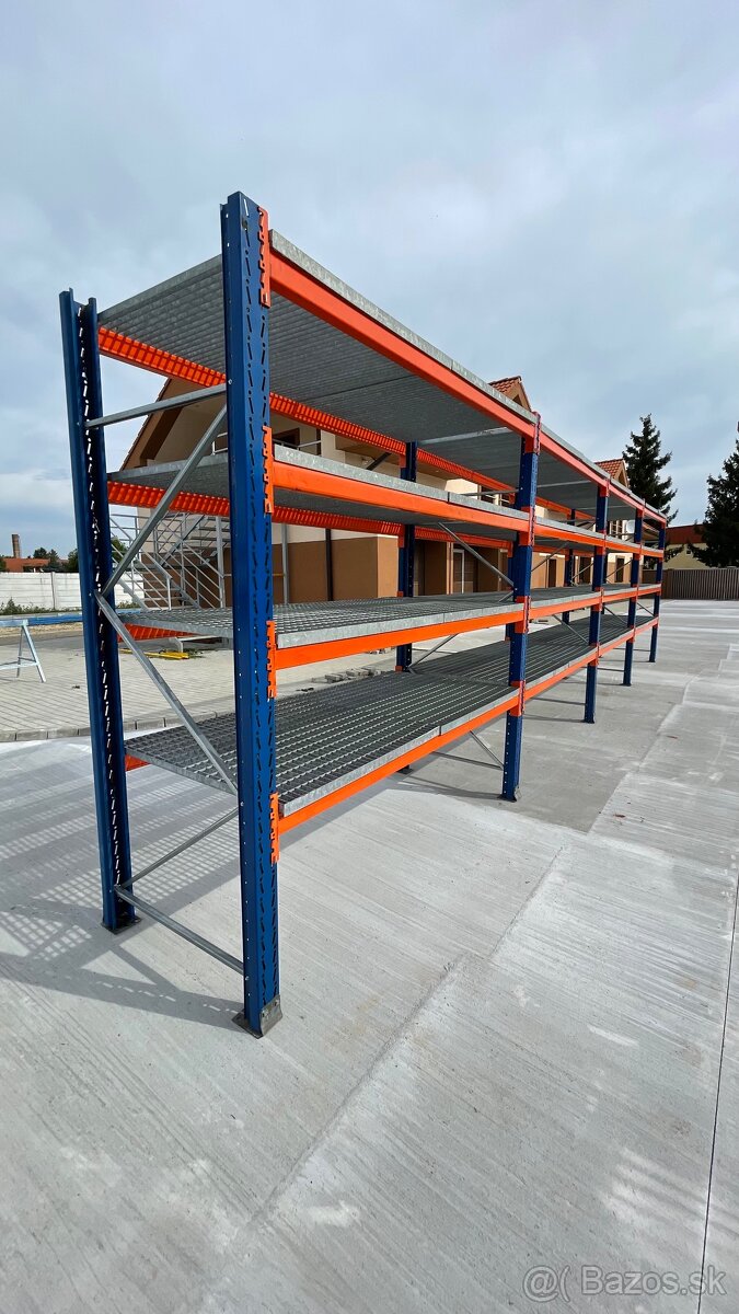 Paletove regale s rostom 11,3m