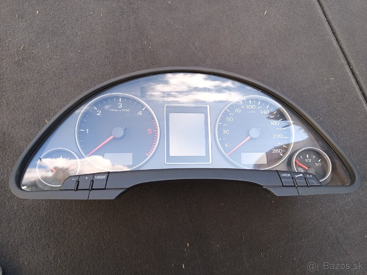 Farebné budíky audi a4 b6 b7