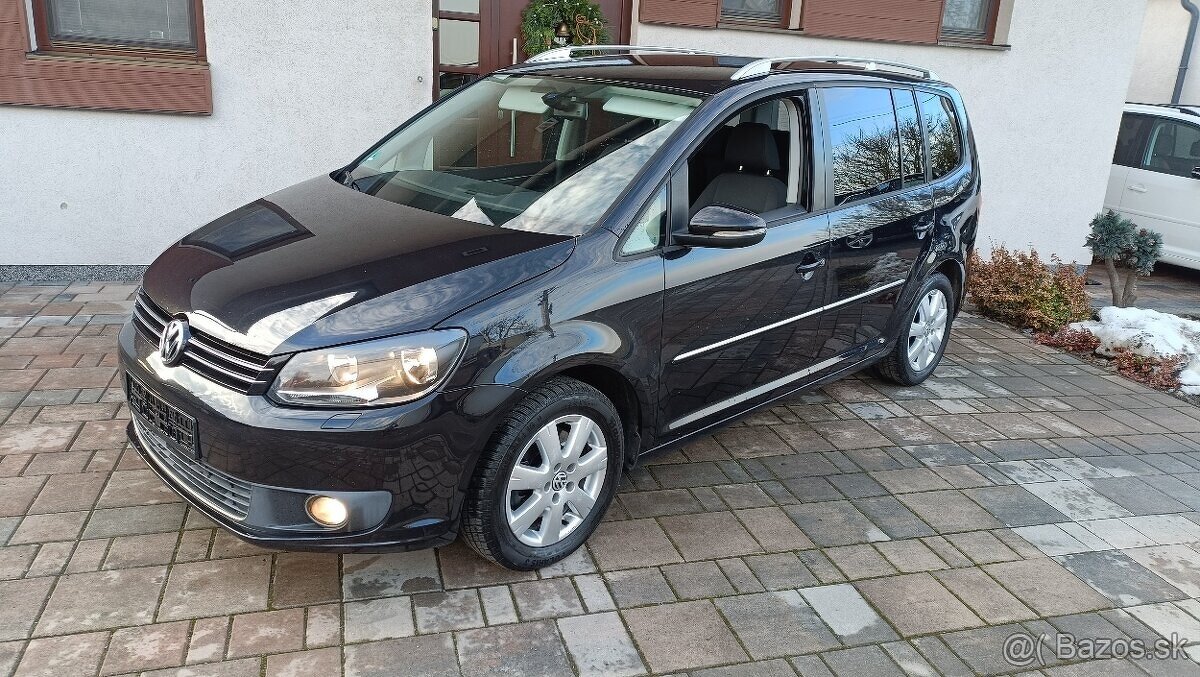 VOLKSWAGEN TOURAN 2.0 TDI CR 103 kW HIGHLINE BLUEMOTION