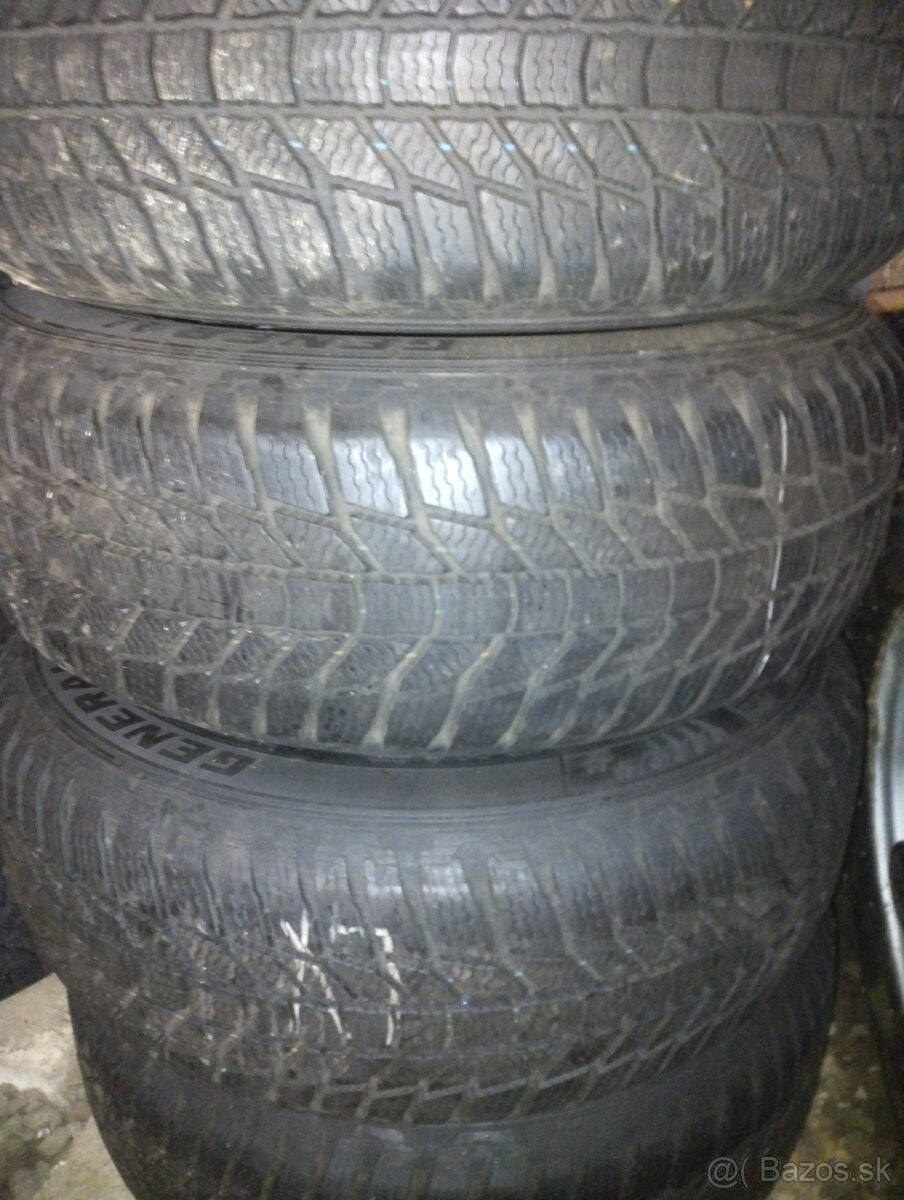 235/69R18 107H