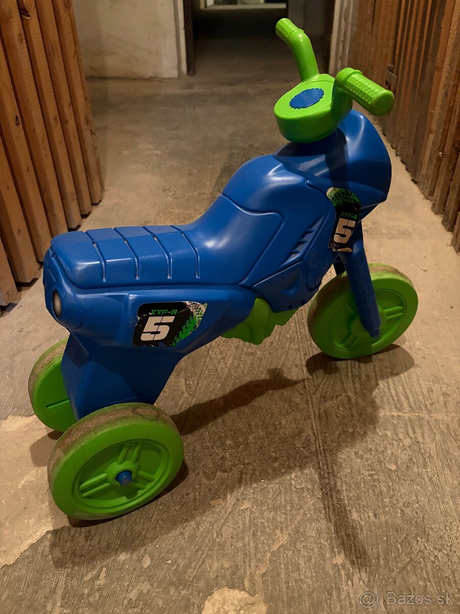 Predam detske odrazadlo