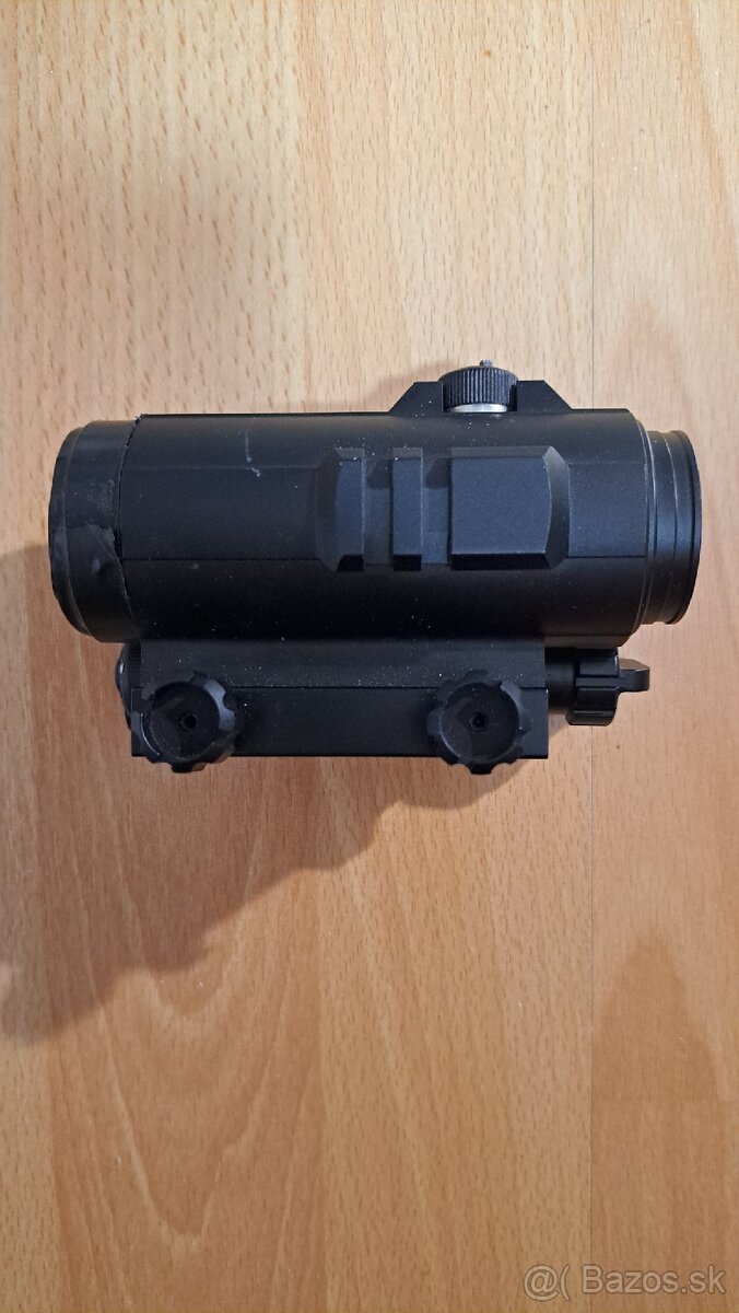 Kolimátor DK9