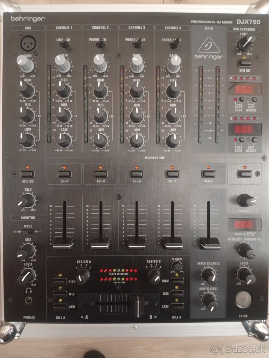Behringer DJX750