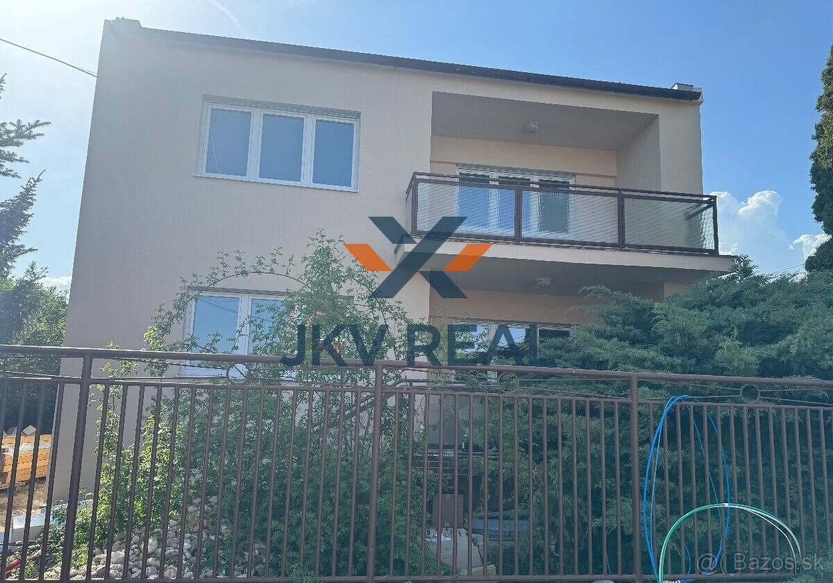Na predaj rodinný dom v Bernolákove v starej časti - Budovat