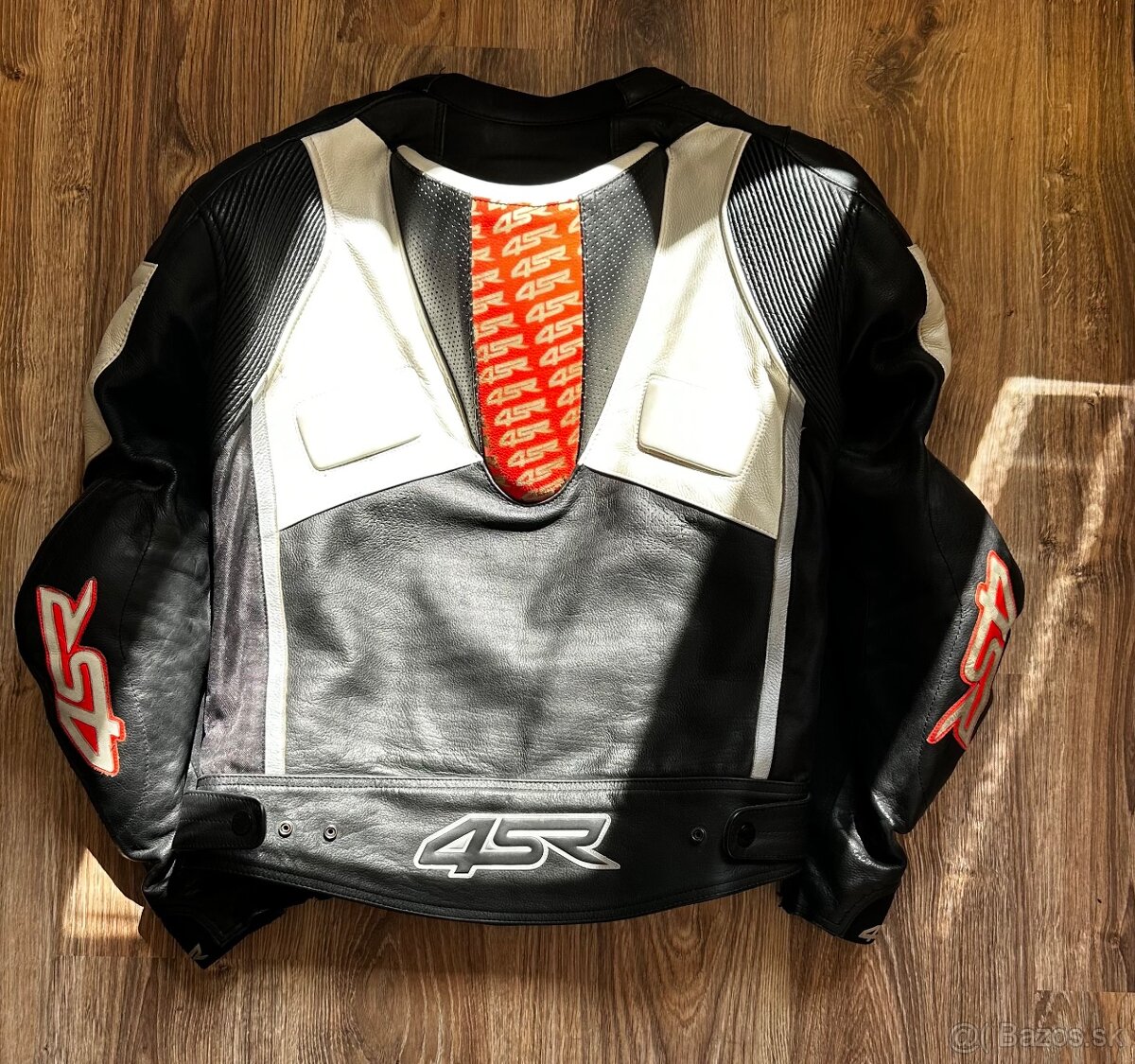Moto oblečenie