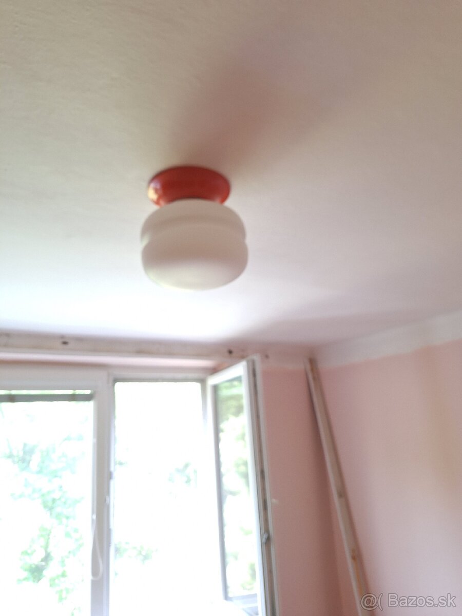 Predam lustre lampy