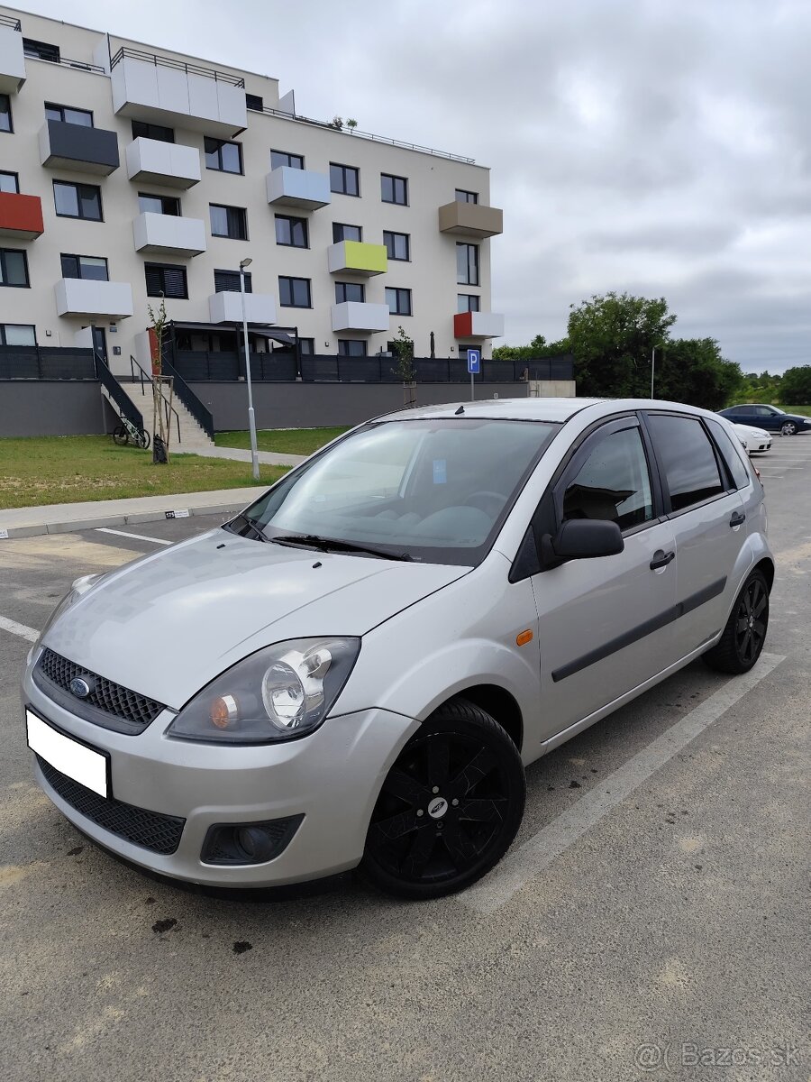 Ford Fiesta automat