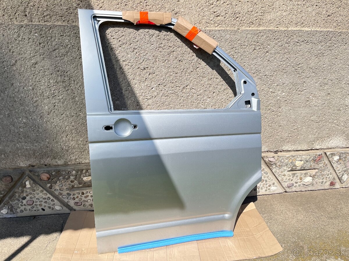 Pravé predné dvere VW transporter T5 + predný nárazník