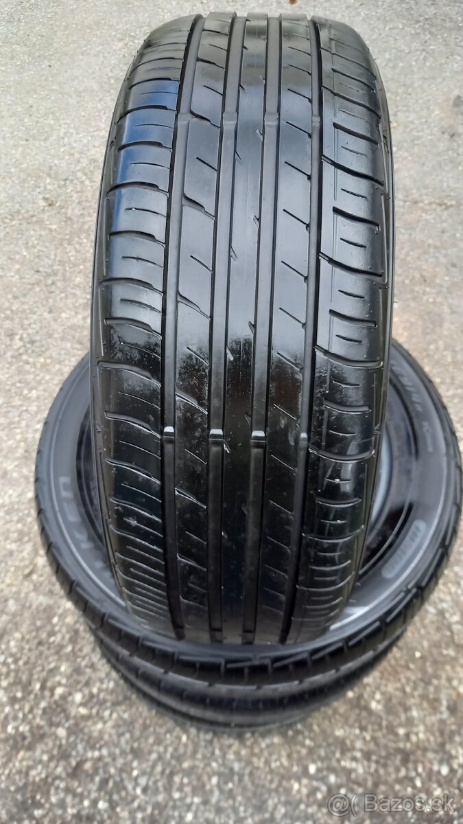 Pneumatiky 215/60R16