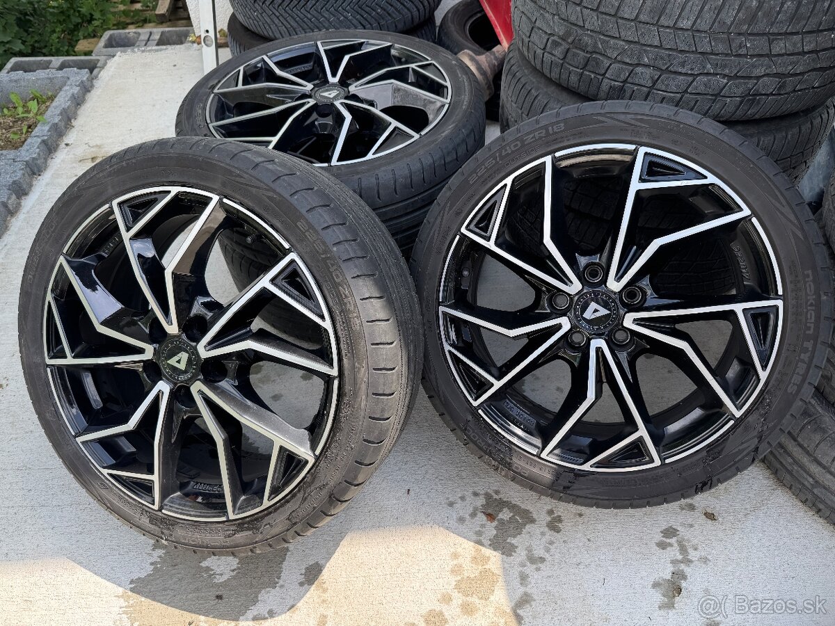 5x112 225/40 R18