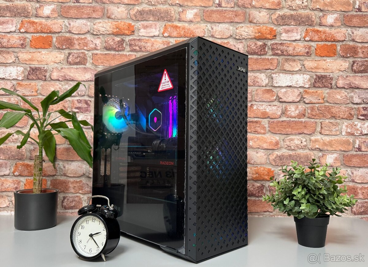Ryzen 7 5800X3D\32GB\RX 7900XTX\SSD\850W Zdroj