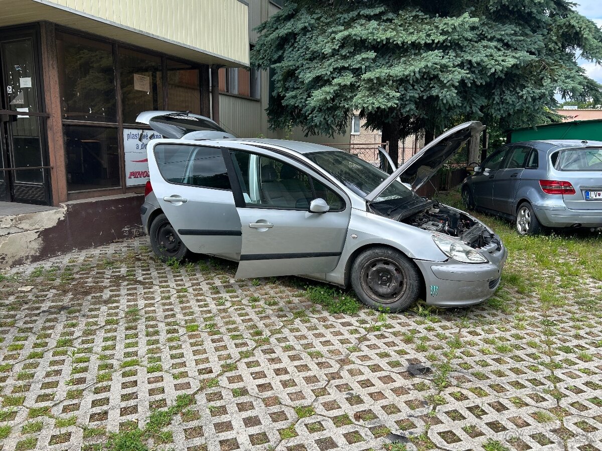 Peugeot 307