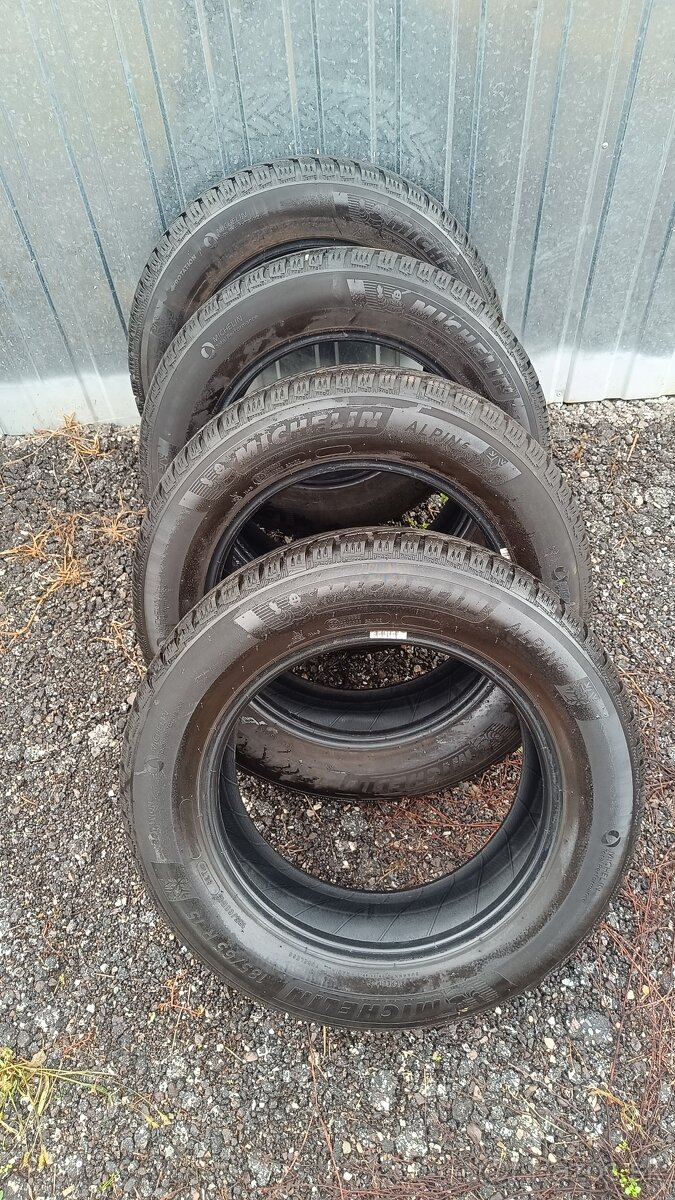 Sada pneumatík Michelin Alpin 185/65 R15 zimné