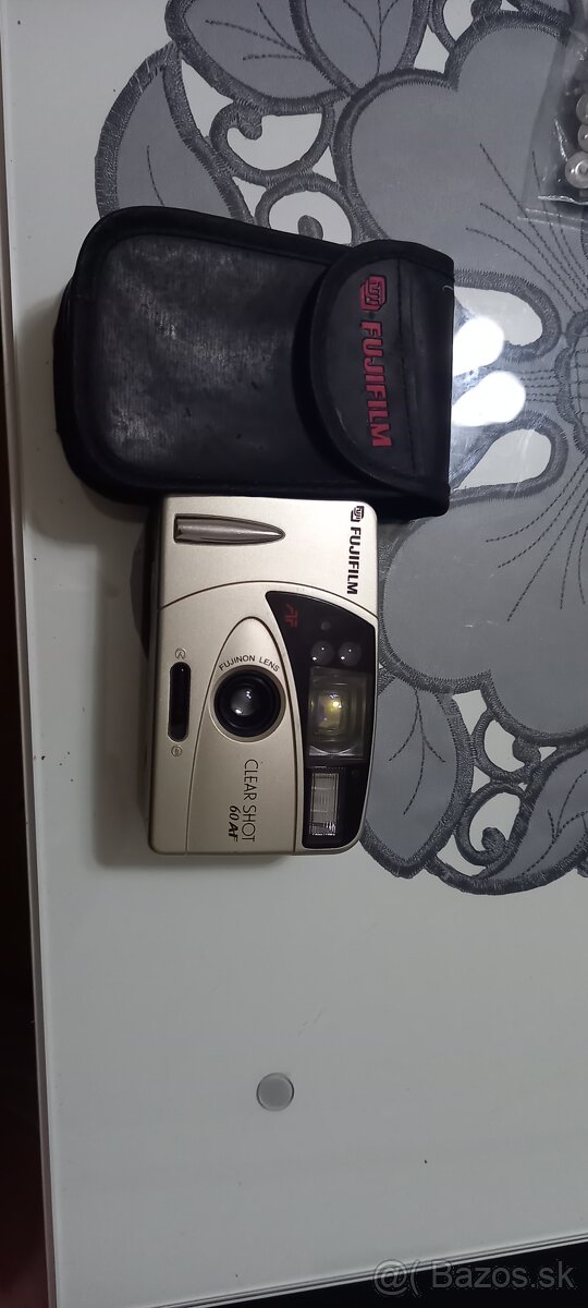 Predám tento starý fotoaparát FujiFilm