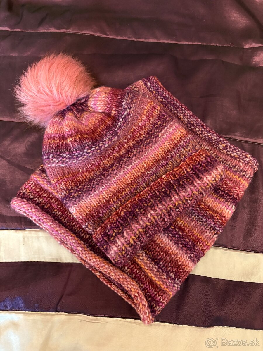 Damsky set ciapka a nakrcnik